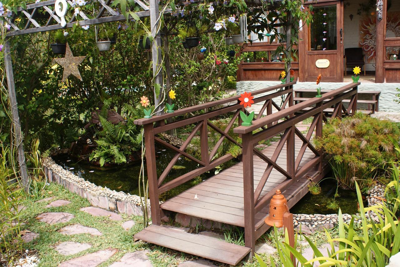 Pousada Villa Lagoa Das Cores Vale do Capao Buitenkant foto